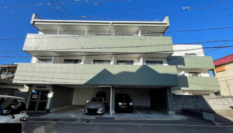 長岡京市マンションR様　外壁塗装工事・屋上防水工事の実際の施工写真